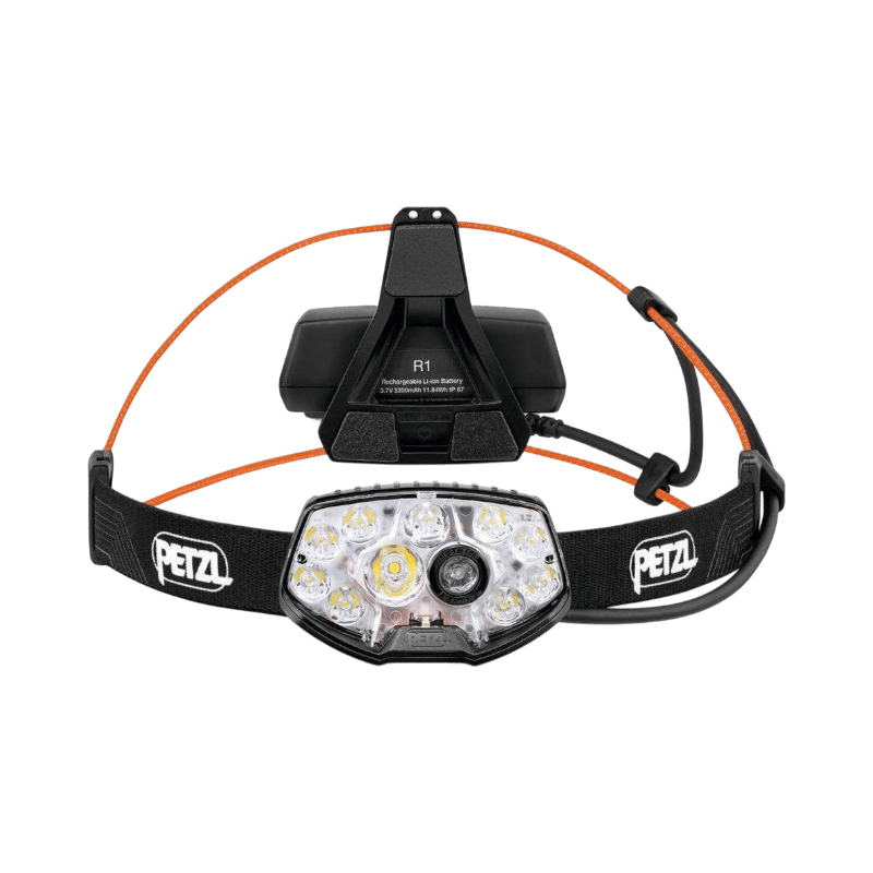 Petzl NAO RL pannlampa med flera LED-lampor och kraftfullt uppladdningsbart batteri.